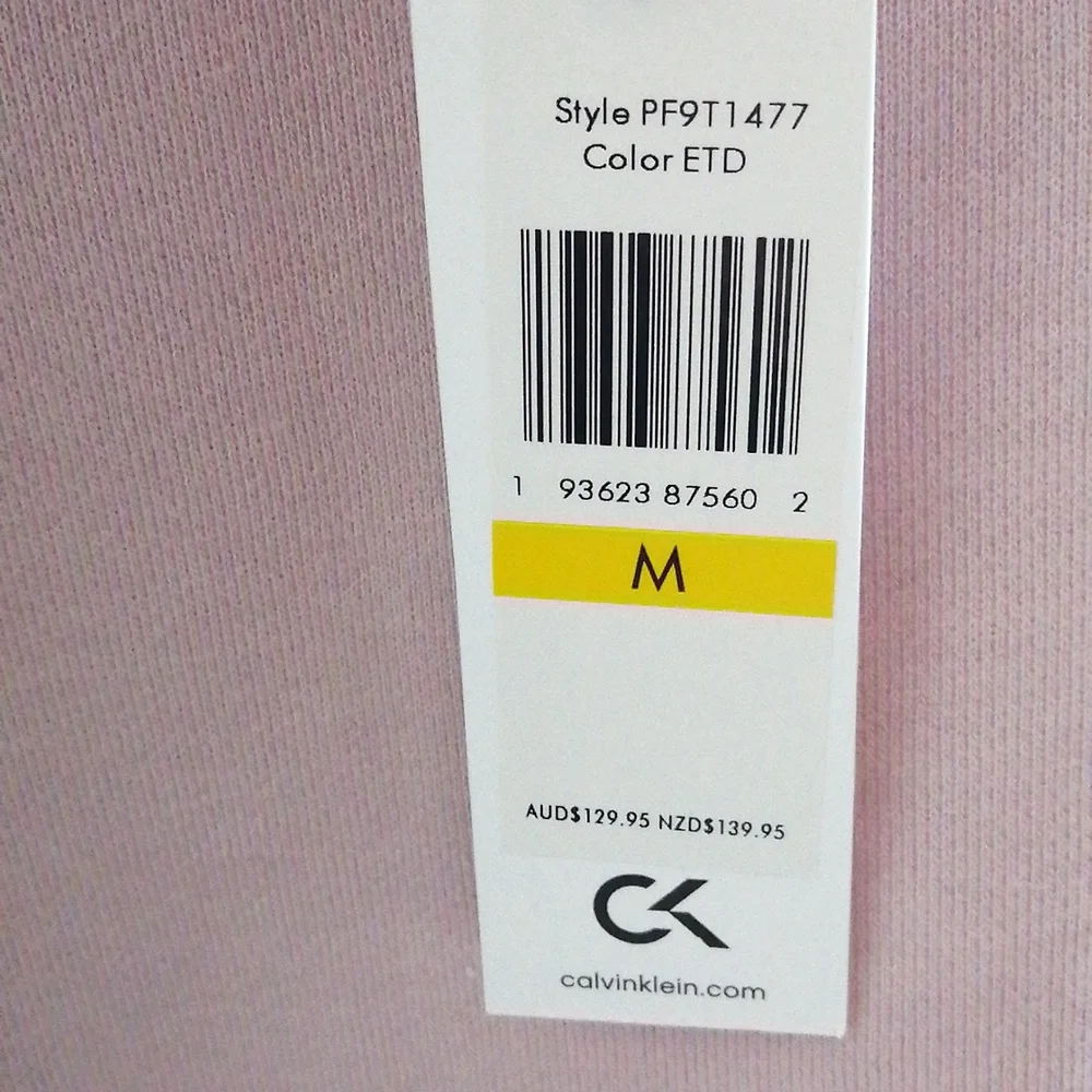Calvin Klein Women sweater - Picture 4 of 5